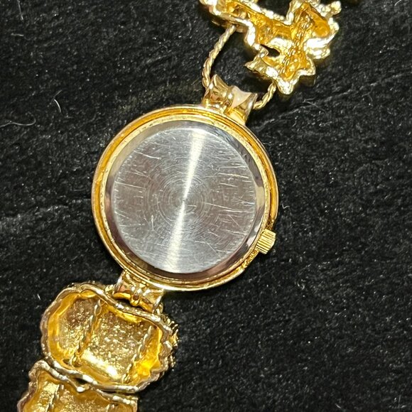 Jennie B Quartz Gold Plated Ladies Christmas Wrist Watch w/Sliding Charms - Picture 5 of 6